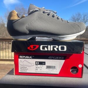 Giro Republic Men's Giro Cycling Shoes brand new